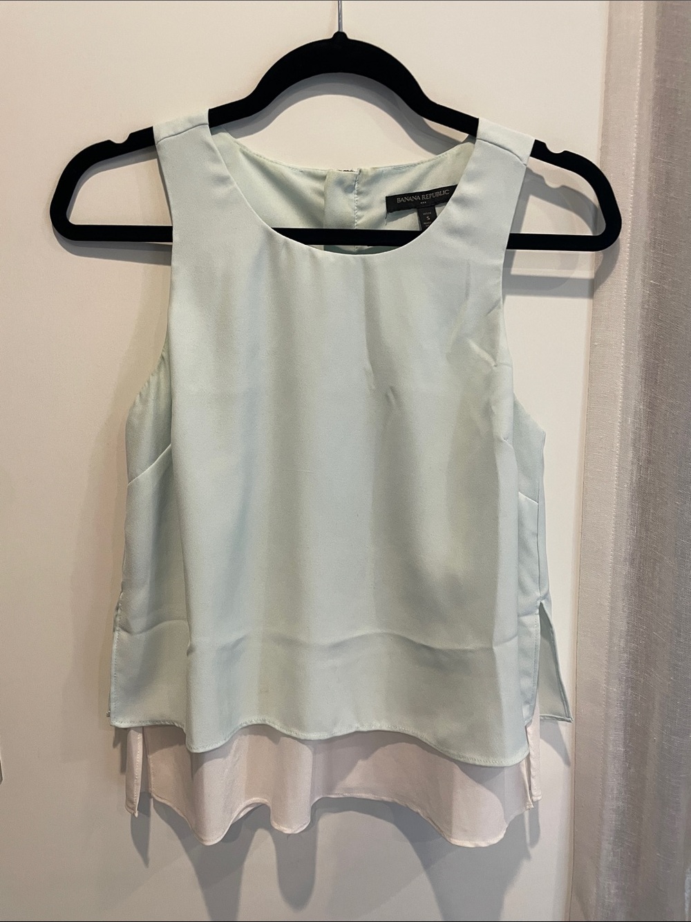 Banana Republic Pale Mint Layered Camisole zipper back